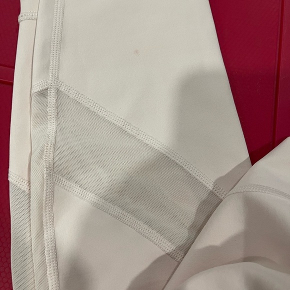 Athleta Med light pink NWOT, so comfortable and soft. - Picture 9 of 11